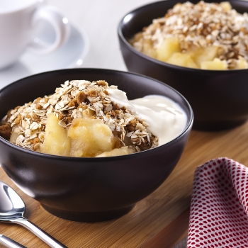 Apple, pear and ginger crumble
