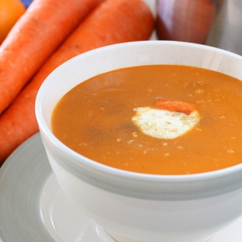 carrot and orange soup image